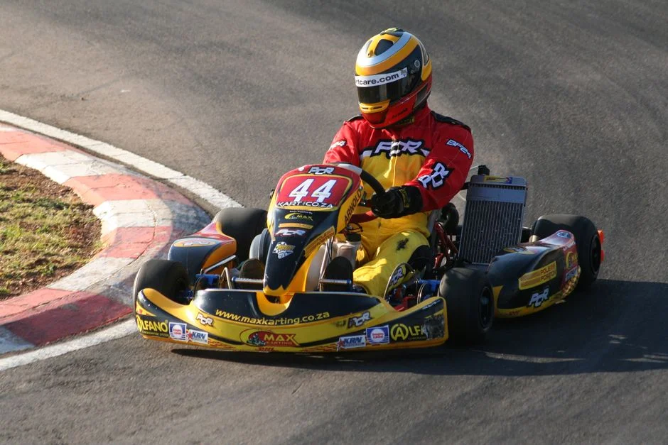 Max Verstappen racing